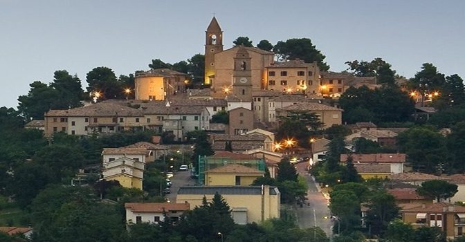 A SPASSO NEL CASTELLO: UNA CENA ITINERANTE PER LE VIE DI MONTEMAGGIORE